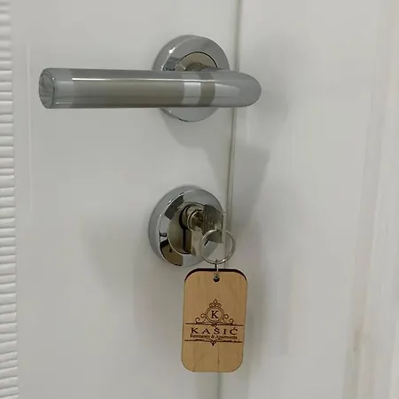 Prenociste & Restoran - Kasic Отель типа 