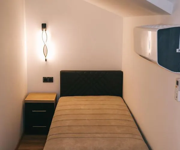 Prenociste & Restoran - Kasic Отель типа 