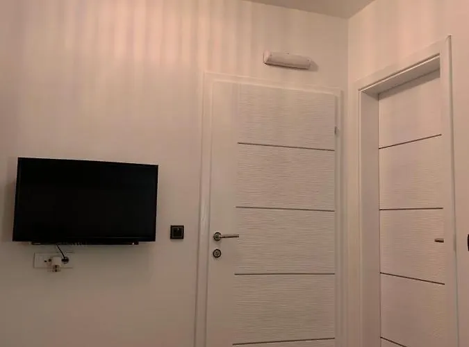 Prenociste & Restoran - Kasic Brodarevo